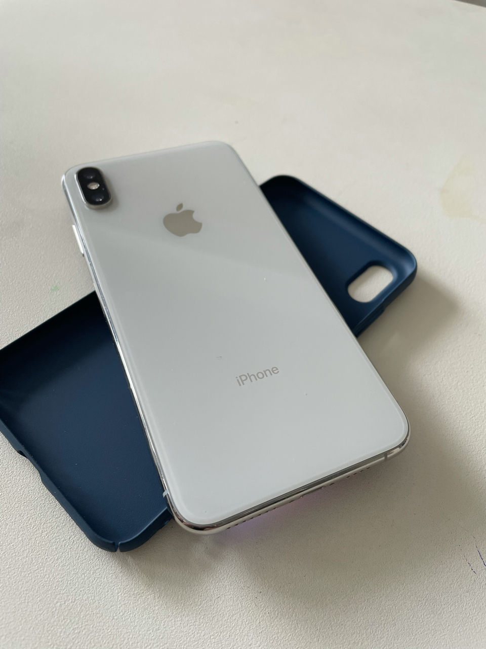 出个iphonexsmax美版无锁512g明盘3000