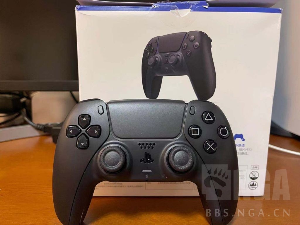 ps5午夜黑手柄到货了京东确实快