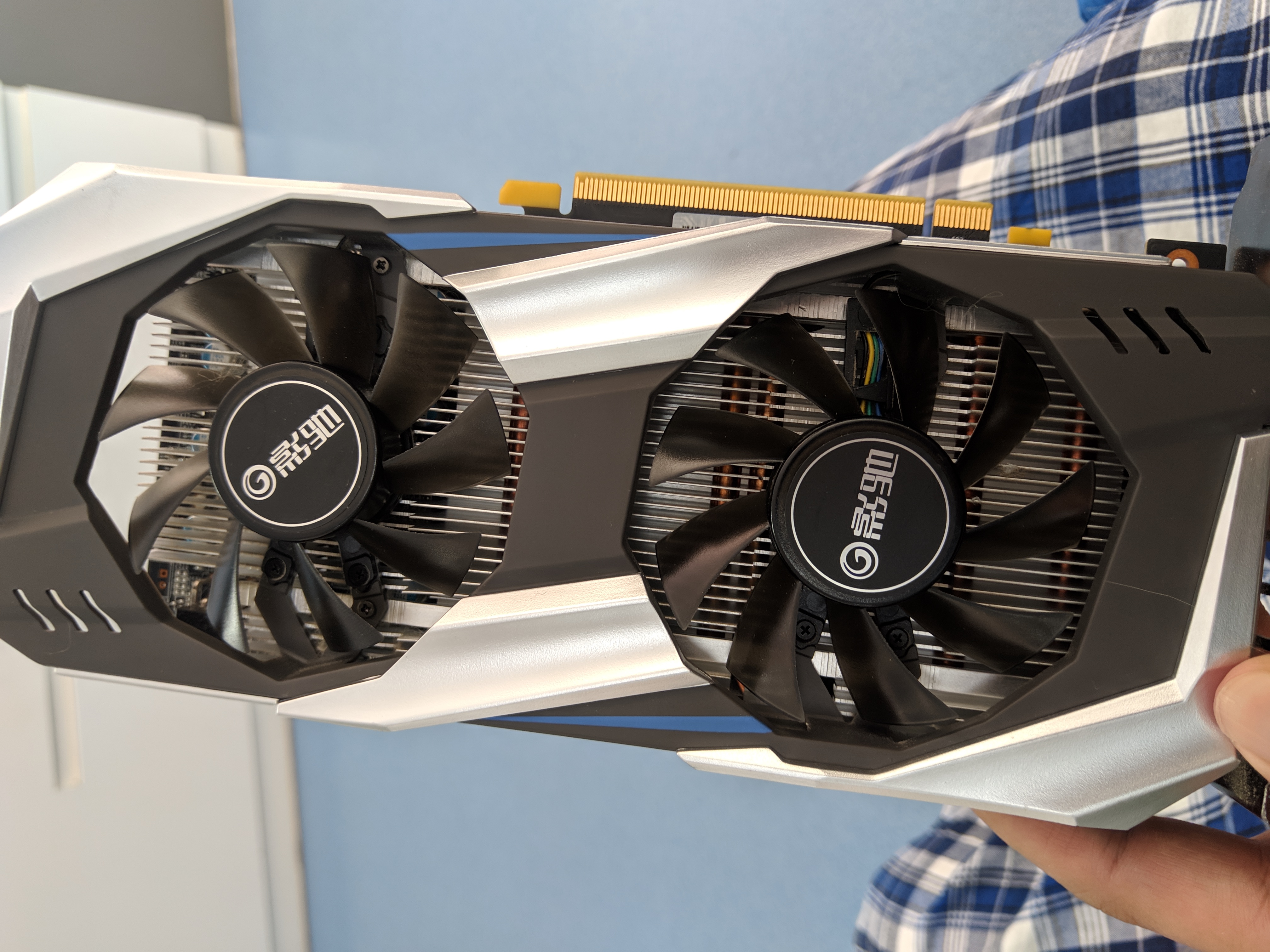 出影驰10606g晓将1600顺风到付