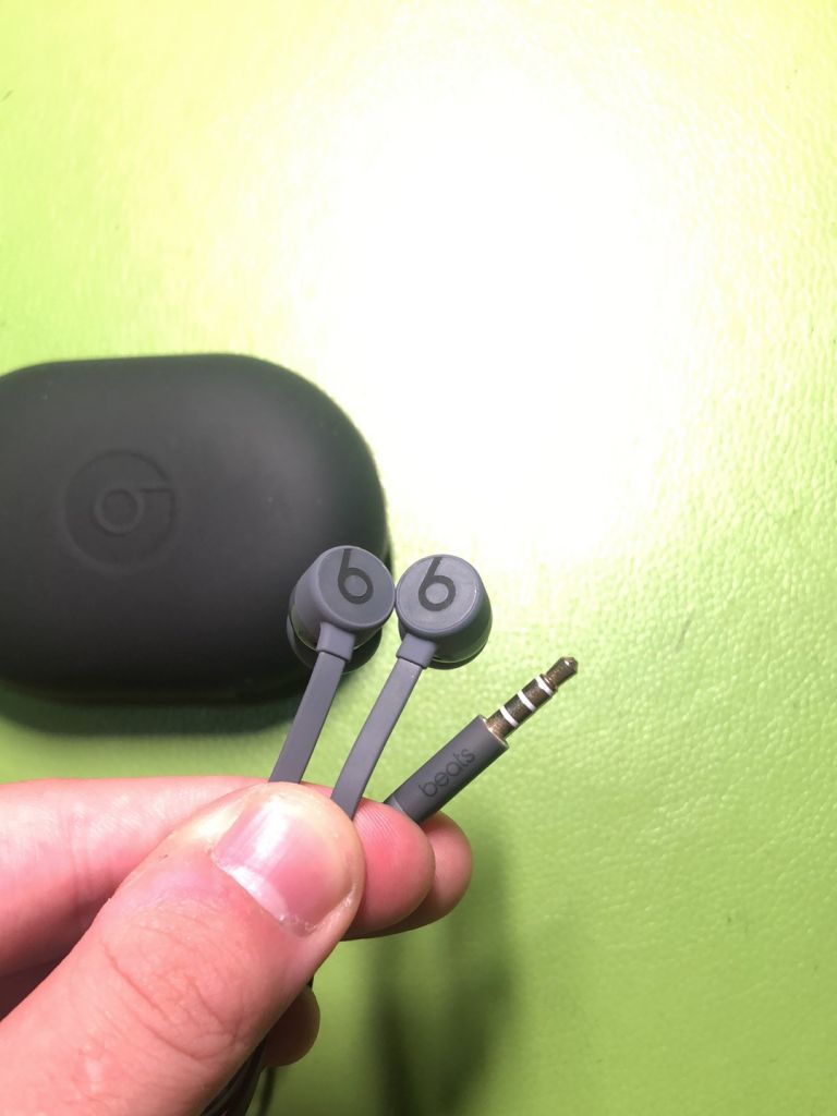 出99新beatsurbeats335接口耳机