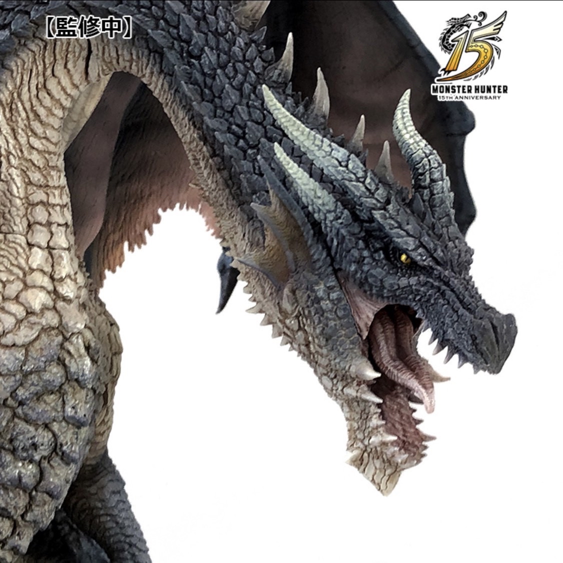 周边跳票两年的黑龙来了