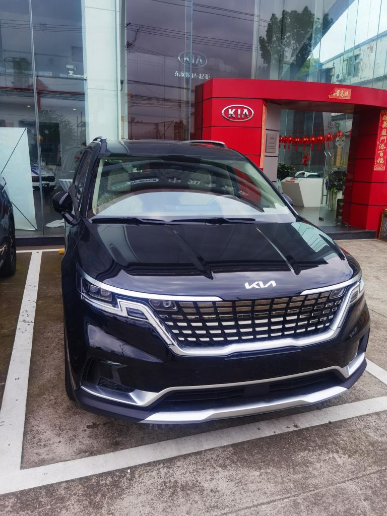 国产起亚嘉华到店