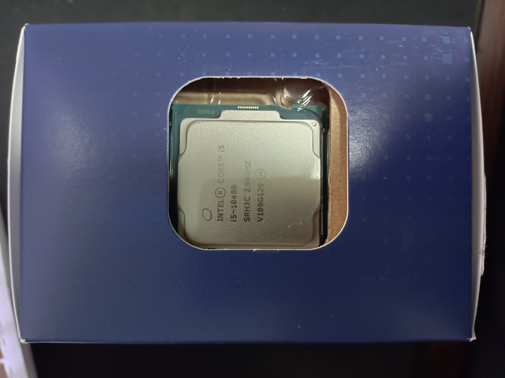 i5 10400,全新盒装,京东自营,有意私聊