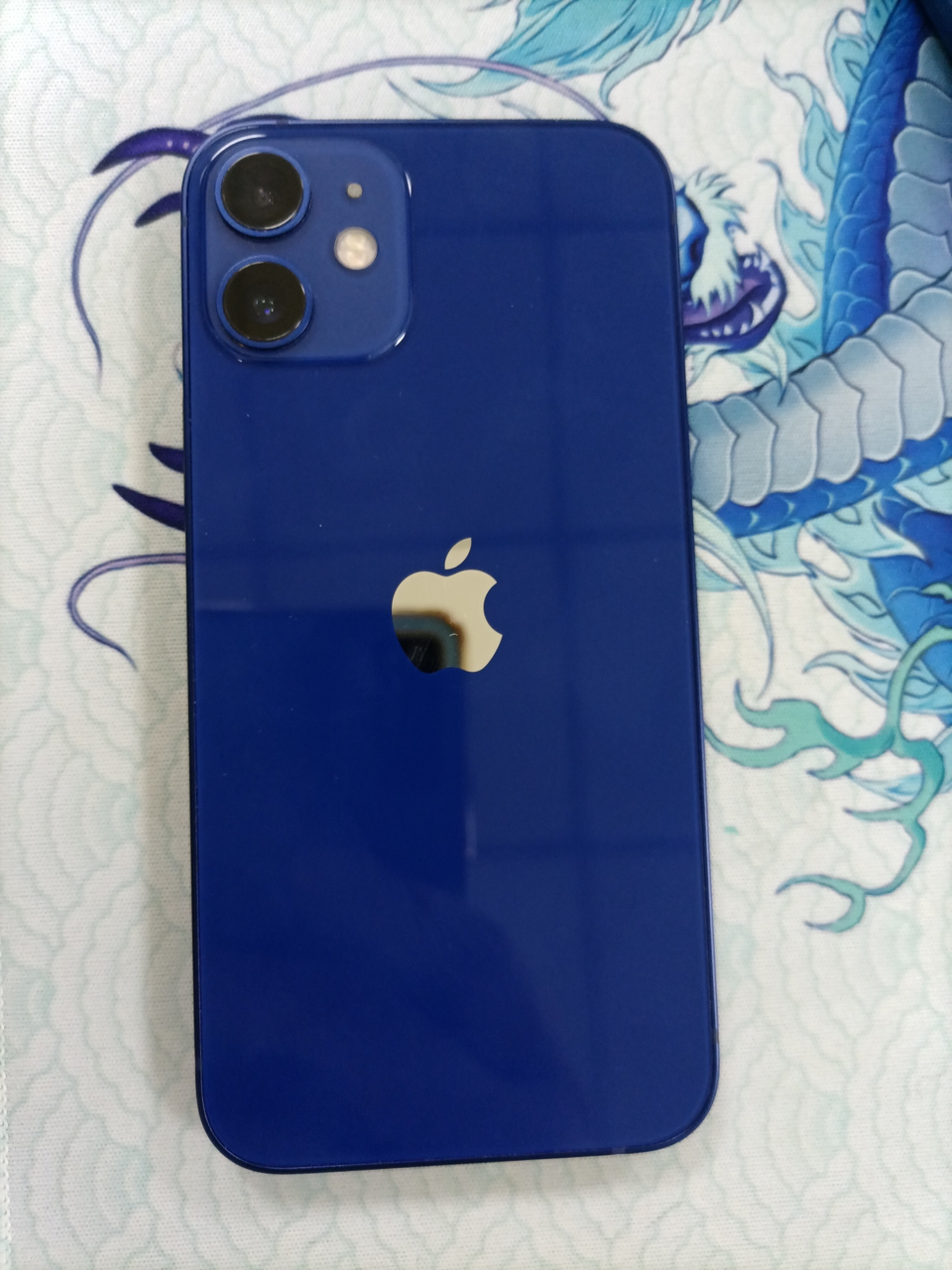 12mini64g蓝色国行有人有兴趣么