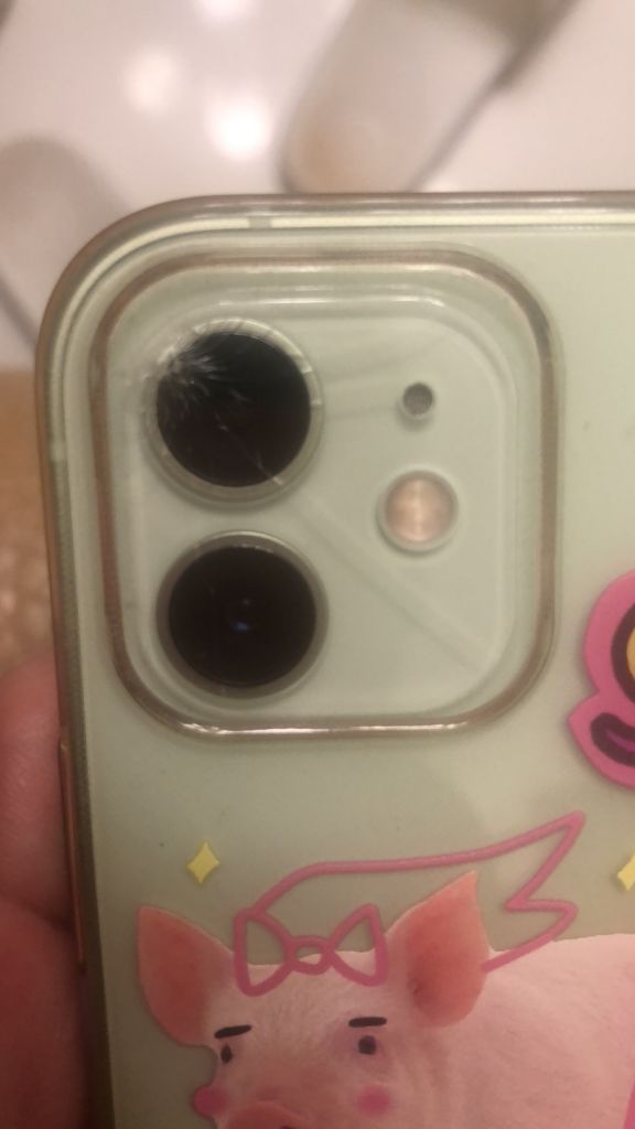 求助老哥们苹果12摄像头玻璃维修价格