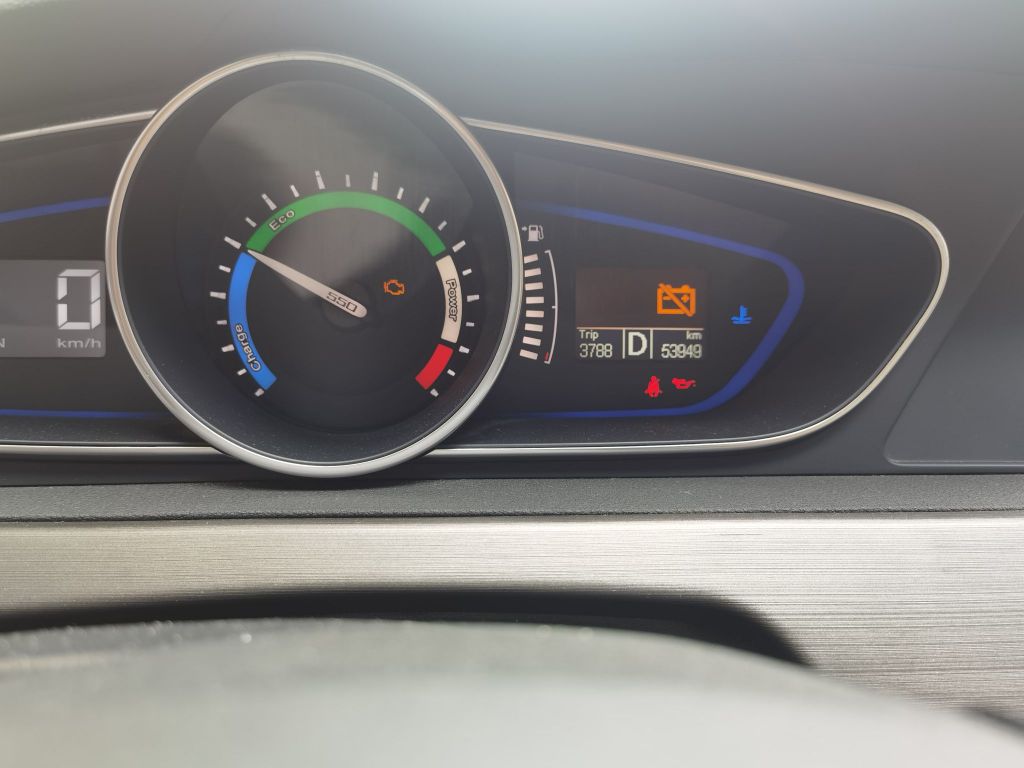 2018年买的荣威550混动系统故障有见过的吗