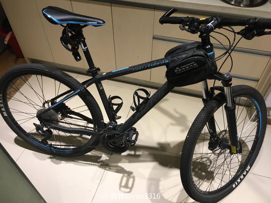 新手入门美利达挑战者300和捷安特的xtc800该怎么选择啊