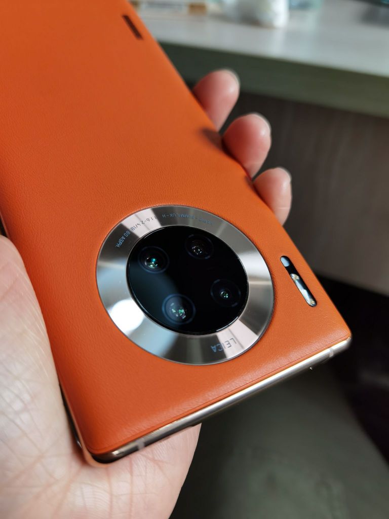 出华为mate30pro5g8256素皮