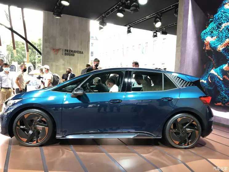3异国表亲,西雅特cupra born量产版正式亮相