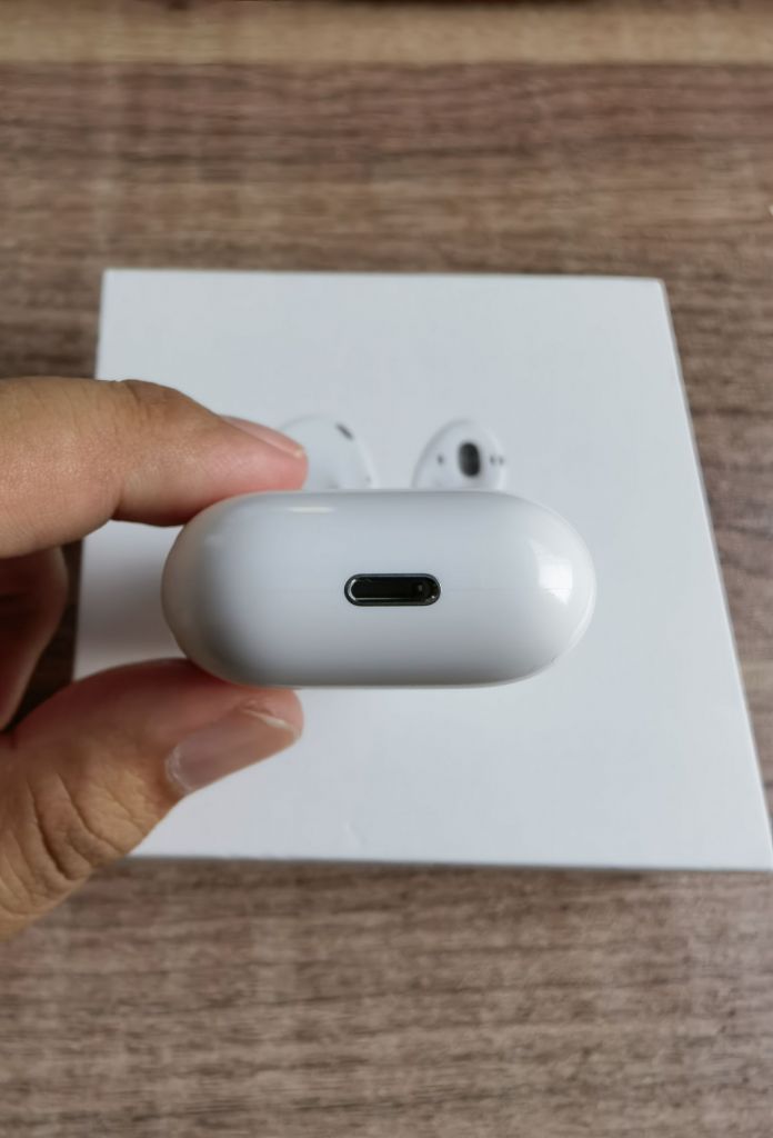 出airpods2代无线蓝牙耳机