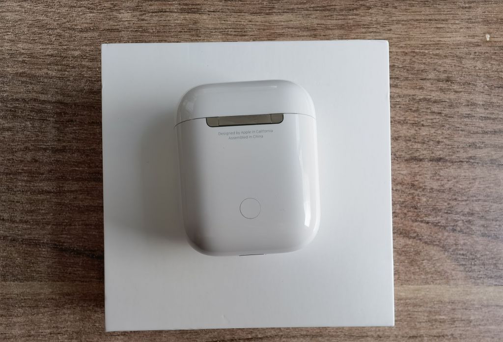 出airpods2代无线蓝牙耳机