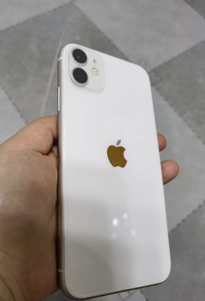 出iphone11128g银色已出感谢