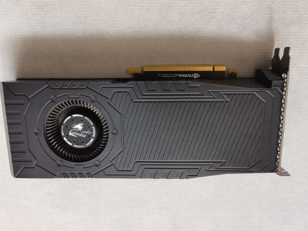 出七彩虹公版1080ti