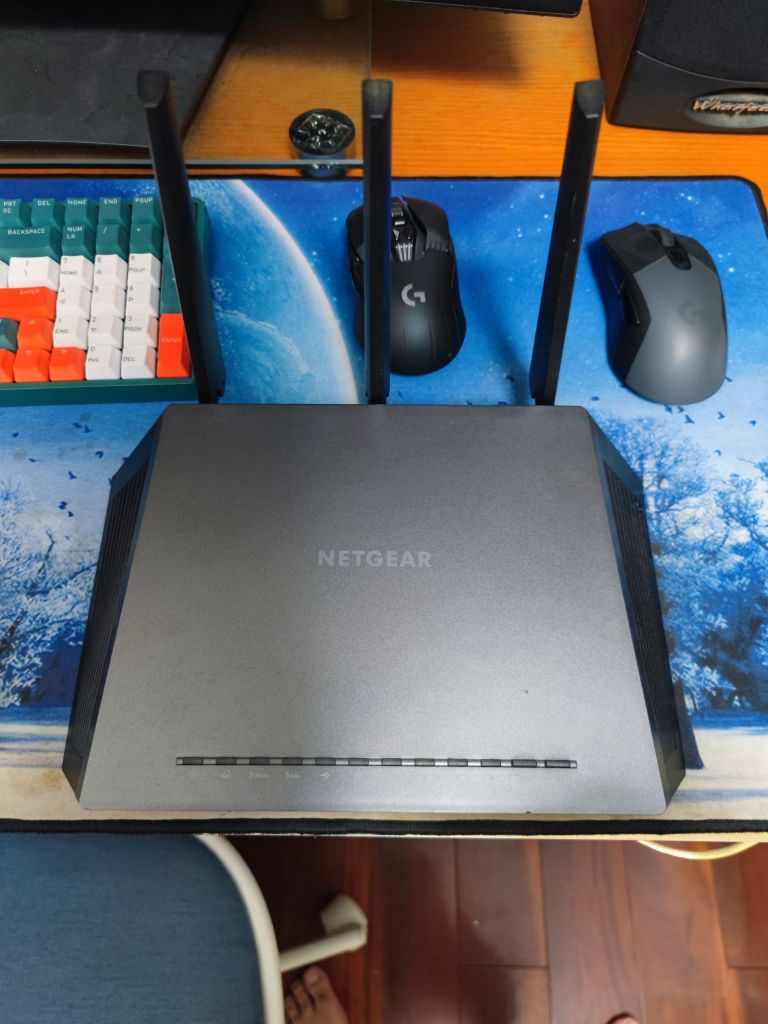 netgearr7000夜鹰路由器