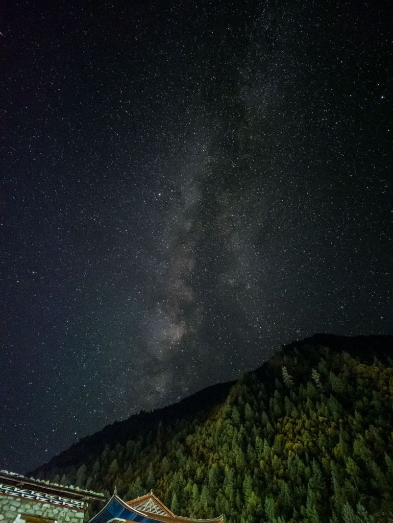 手机拍的银河