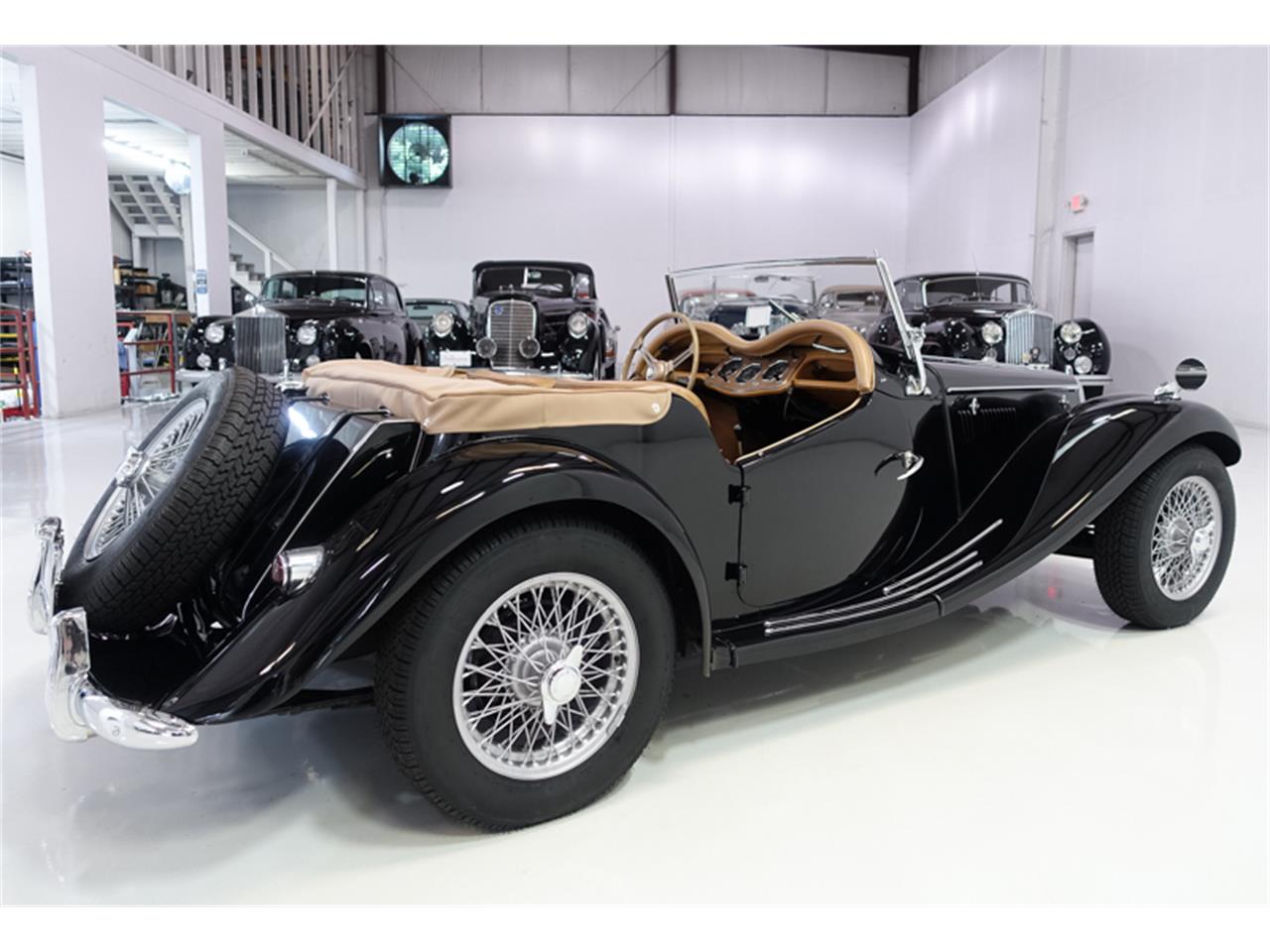 老爷车50年代的名爵tf