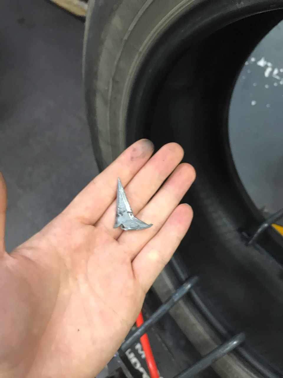 一个月里被扎胎梅开二度是不是这东西就无解了