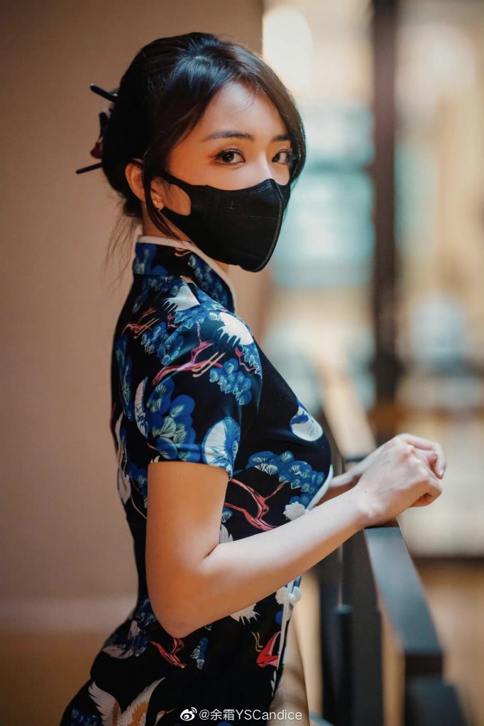 [赛后讨论]余霜带着口罩穿旗袍看起来好顶! nga玩家社区
