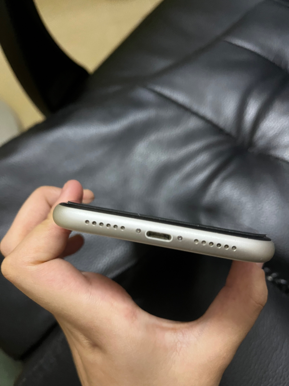 出苹果11128g白色