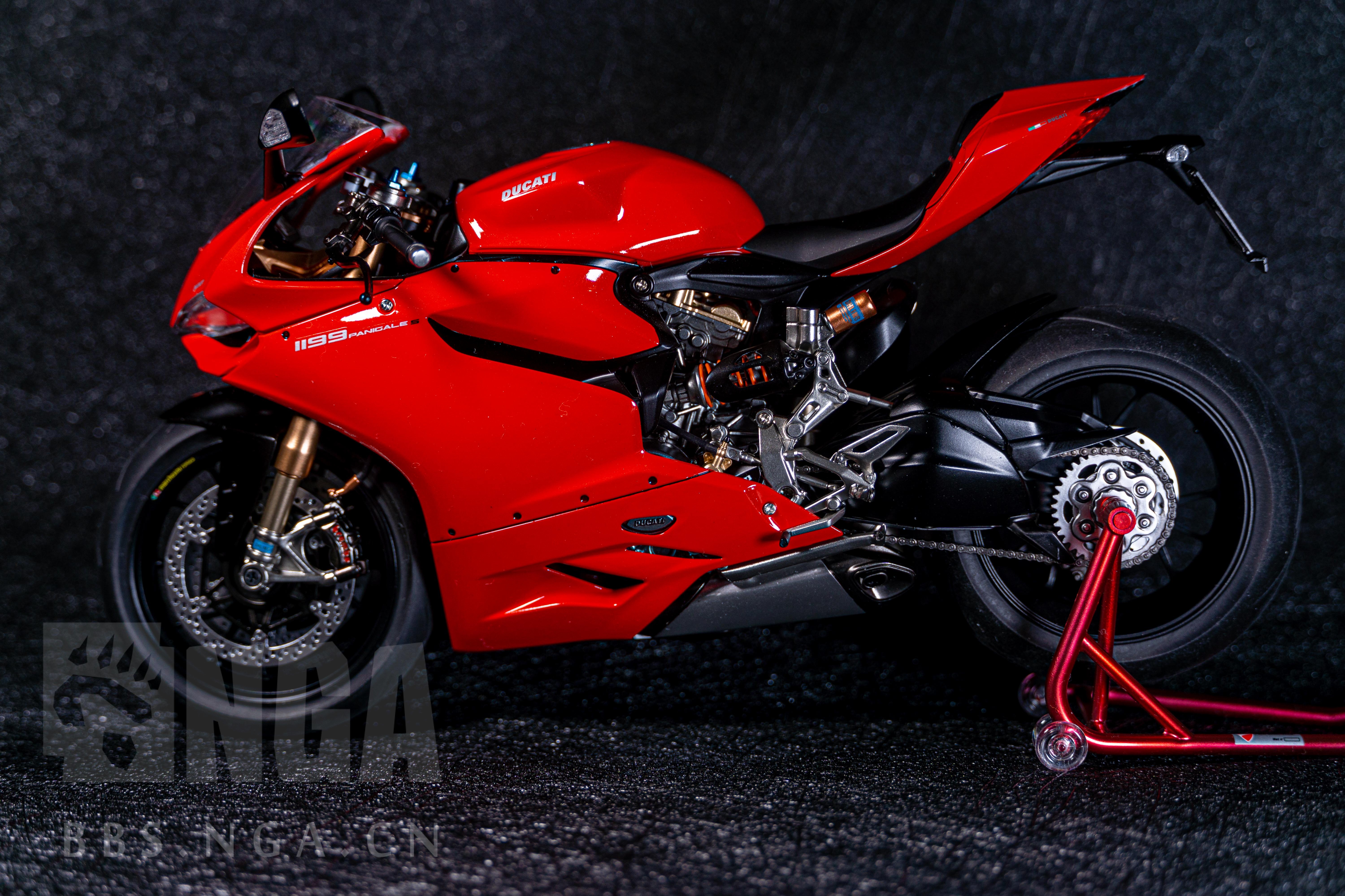 拼装喜提杜卡迪民用模型初体验杜卡迪1199新手渣作