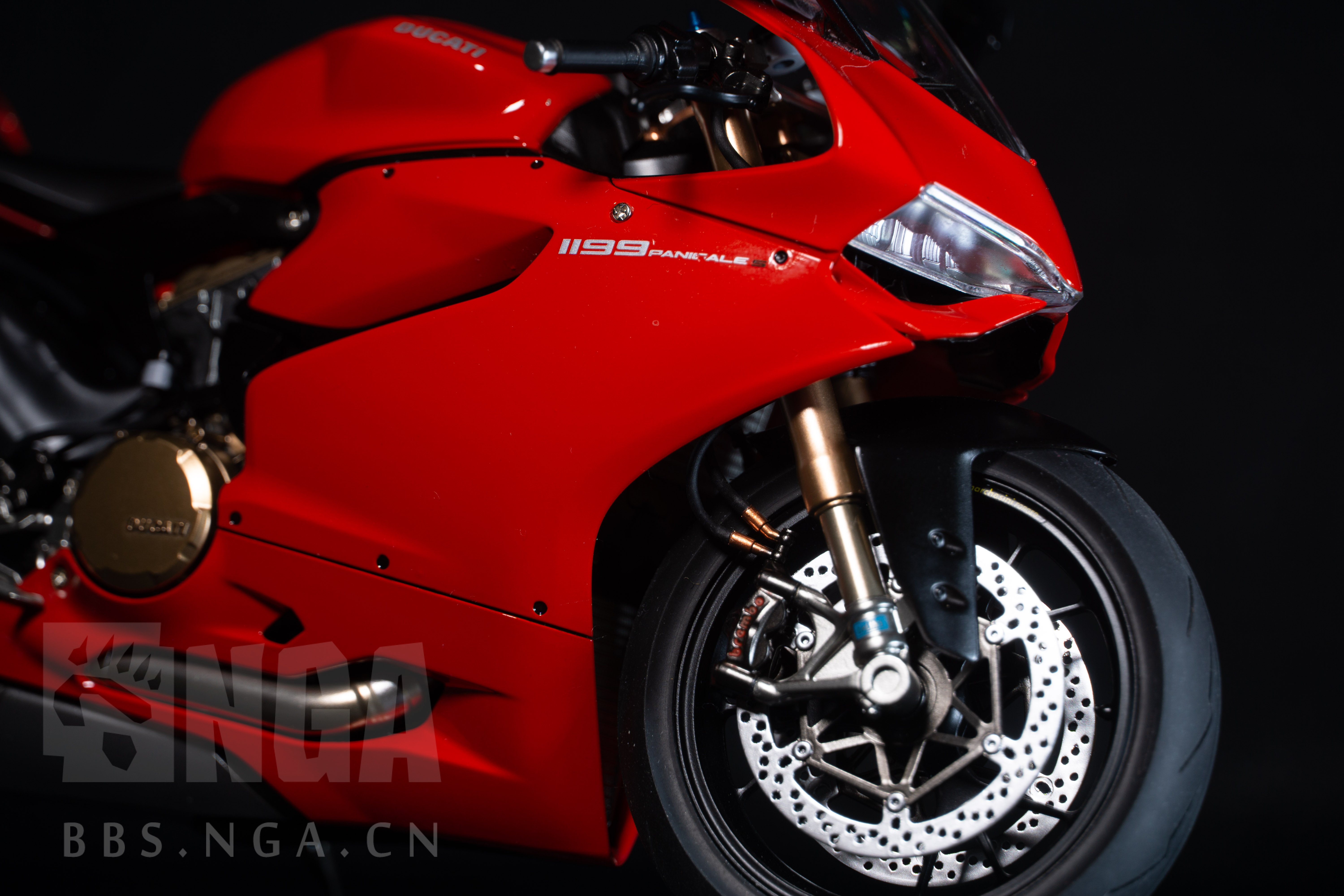 拼装喜提杜卡迪民用模型初体验杜卡迪1199新手渣作