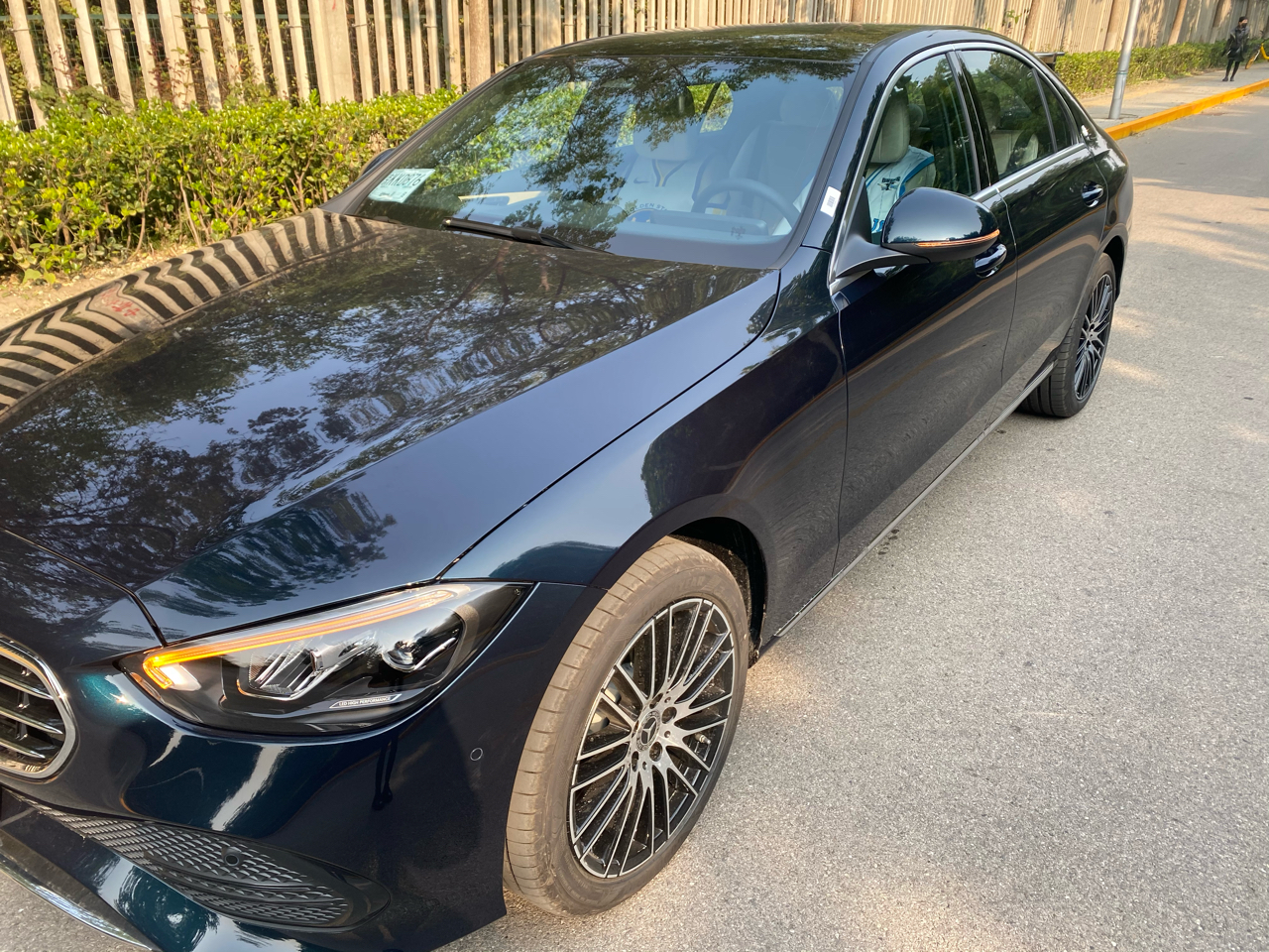 更新车版专栏提车作业42车版首提2022款奔驰c260l松石绿加玛奇朵米色