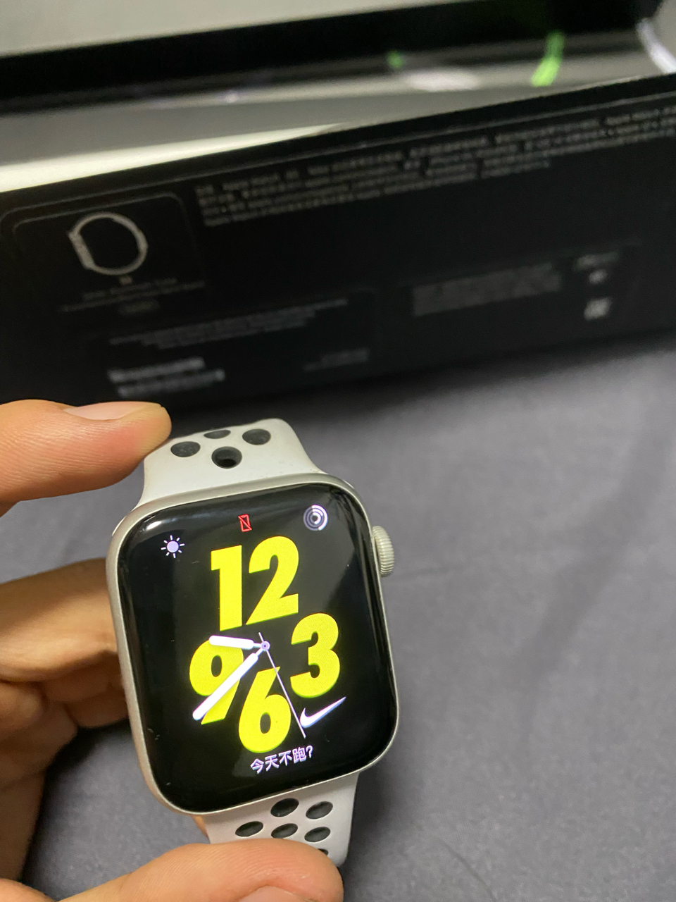 国行iwatch44gpsnike版
