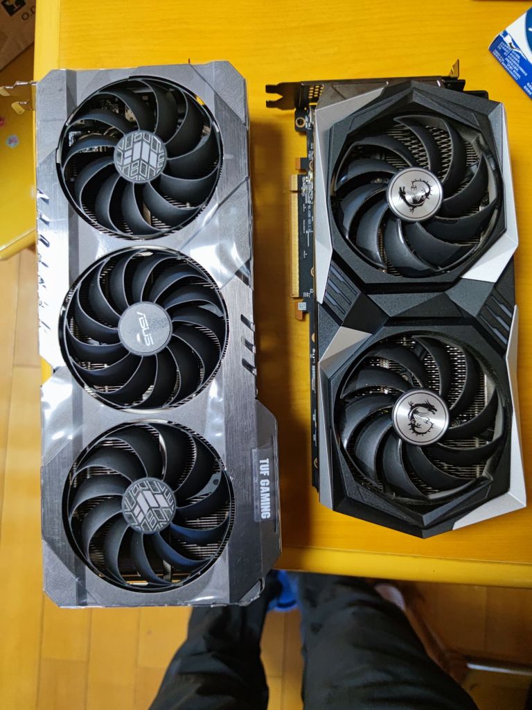 大真的太大了tuf6800xt对比魔龙6700xt