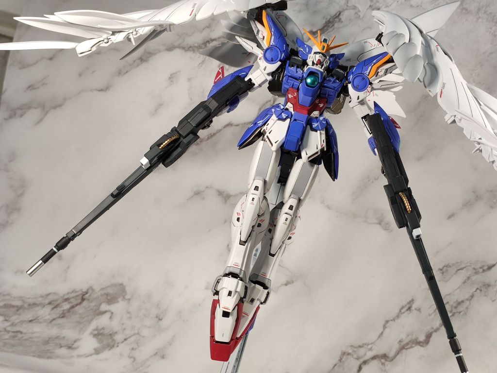 拼装mg卡版飞翼制作完成第一次给支架分色