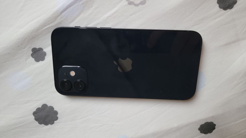 iphone12黑色256g国行4300顺丰包邮