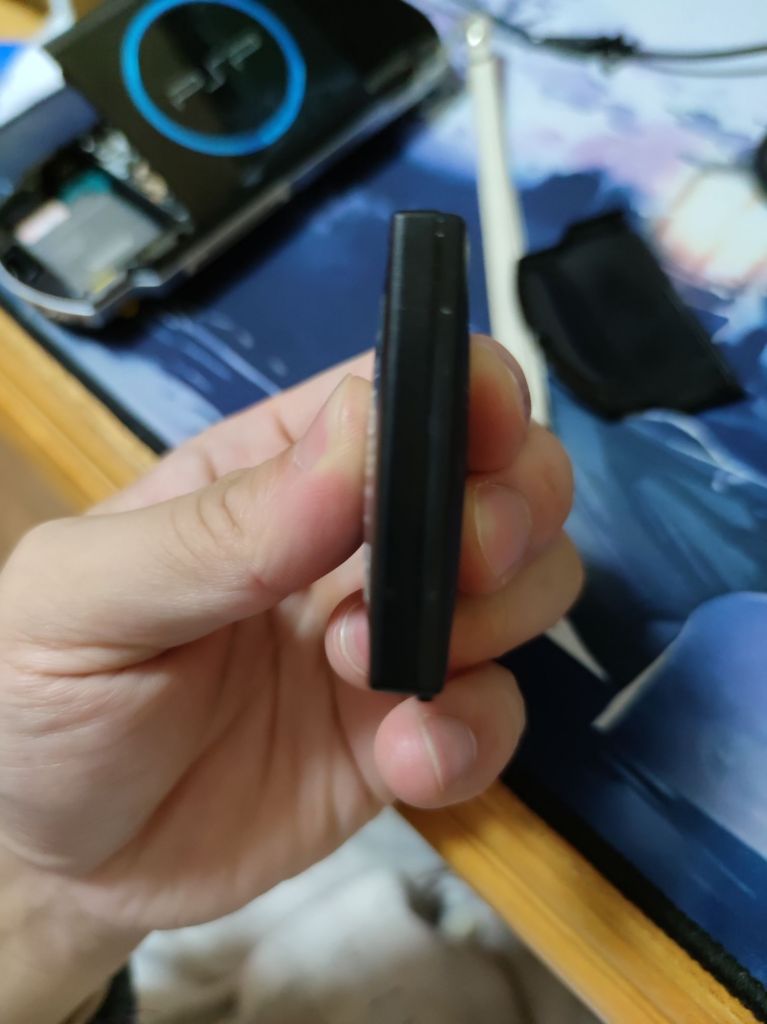 我这psp的电池是鼓包了么