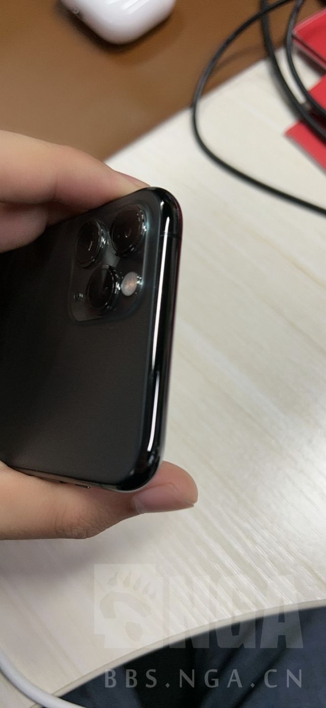 手机平板iphone11pro64g美版无锁深空灰2800到付