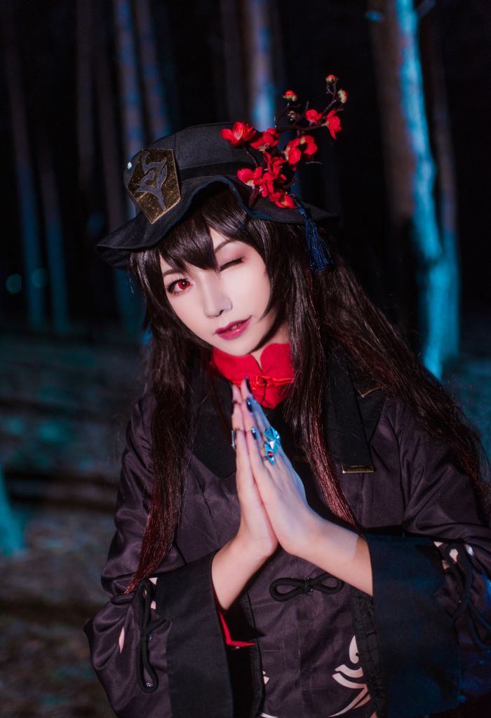 cos正片原神胡桃往生堂第七十七代堂主就是我啦