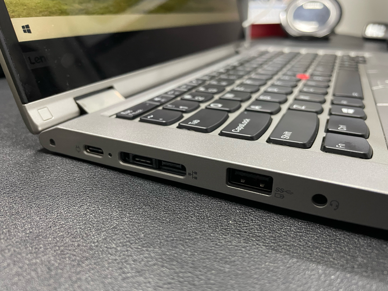 联想thinkpads2yoga2020款