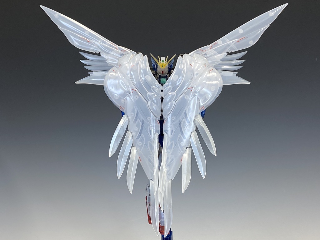 新闻资讯mg1100高达基地限定零式飞翼高达ewverka彩色透明版官博介绍