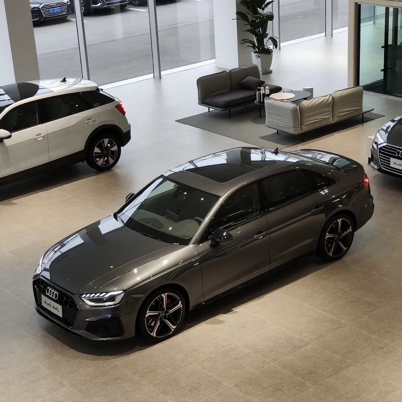 22款的a4l45tfsi网上实拍看着还不错啊