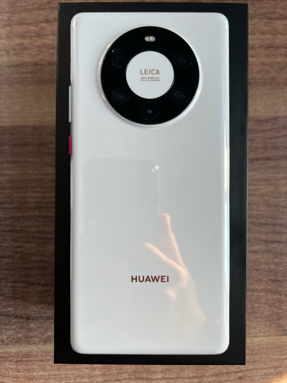 出华为mate40pro 陶瓷白8 256g nga玩家社区