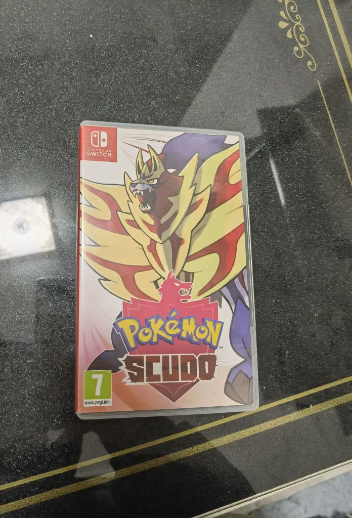 电视游戏主机掌机出一个宝可梦剑盾卡带带盒子仅试玩发现真的不适合俺