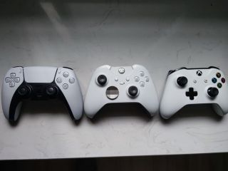 氵一贴习惯了非对称式手柄xbox怎么换ds5手柄呢