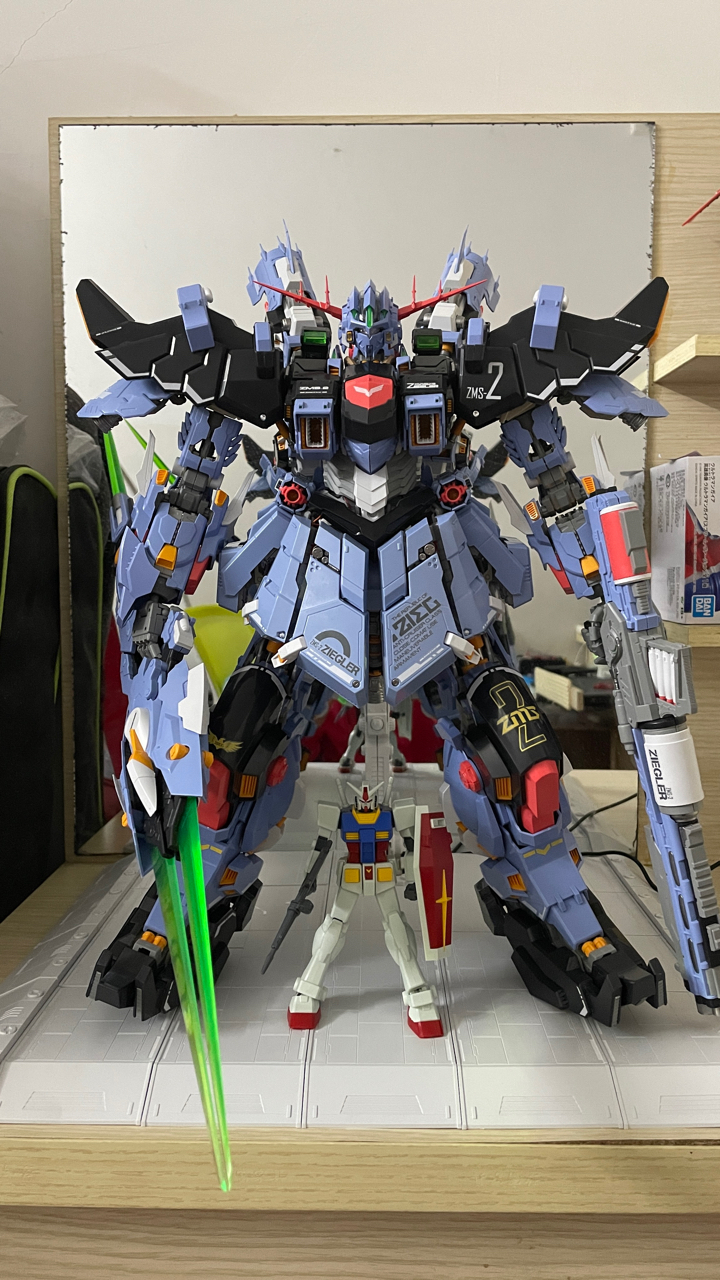 拼装机甲之城完美吉翁号完工圆了大体积的一个梦