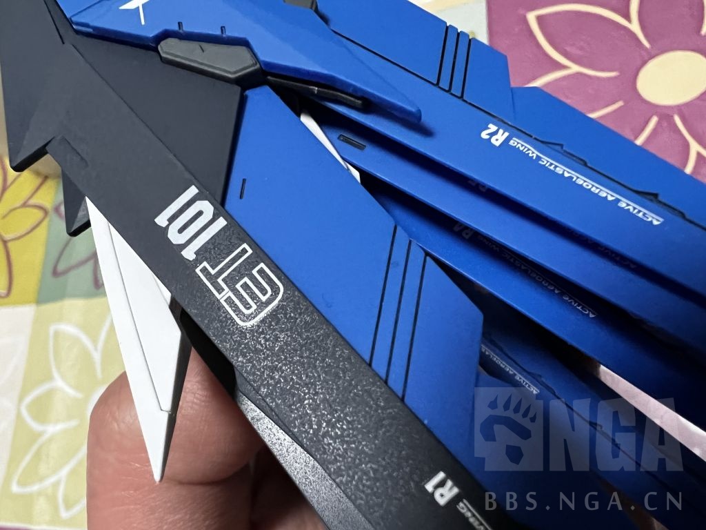 喷涂求助郡士b603喷消光漆喷完后有好多小白点