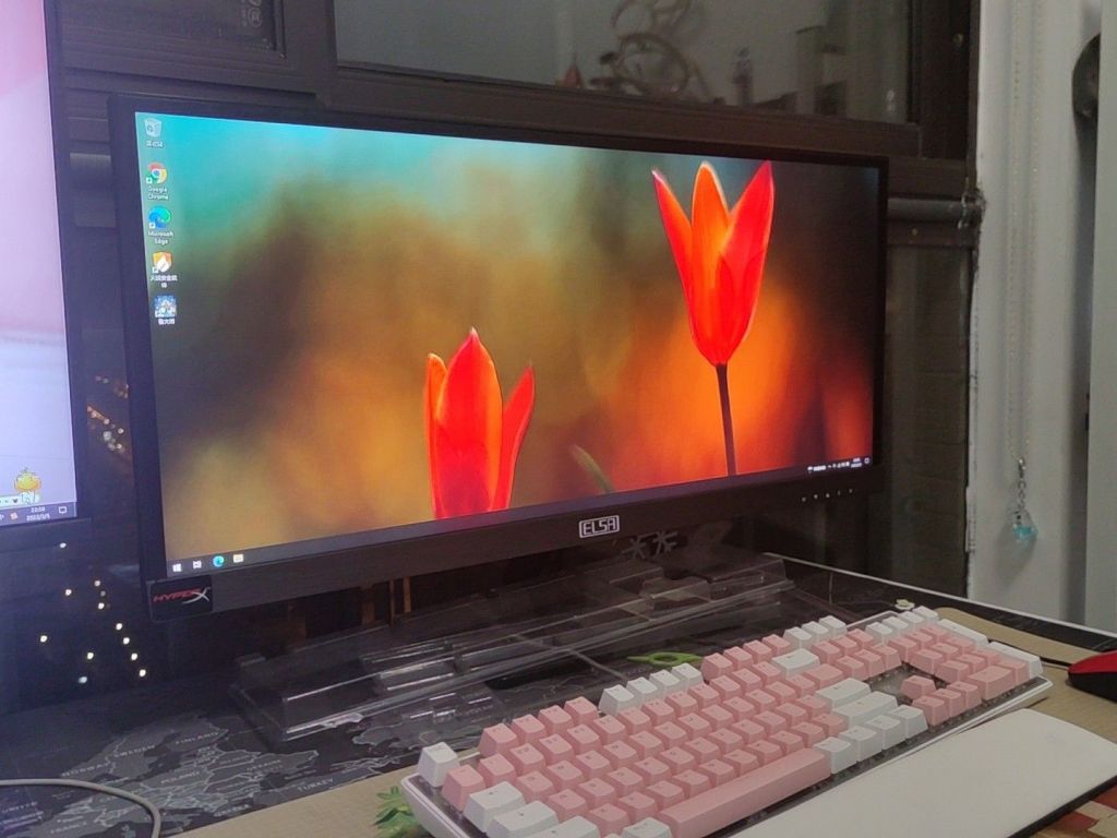 大县城出一台29寸带鱼屏显示器