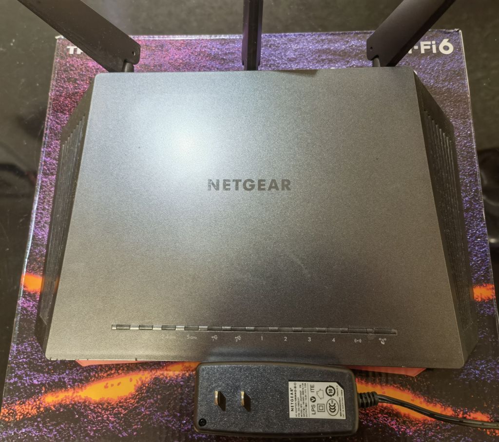 暂出出个网件r7000路由器和斐讯k2pa2路由器