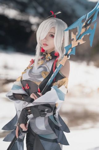 外服搬运申鹤cos