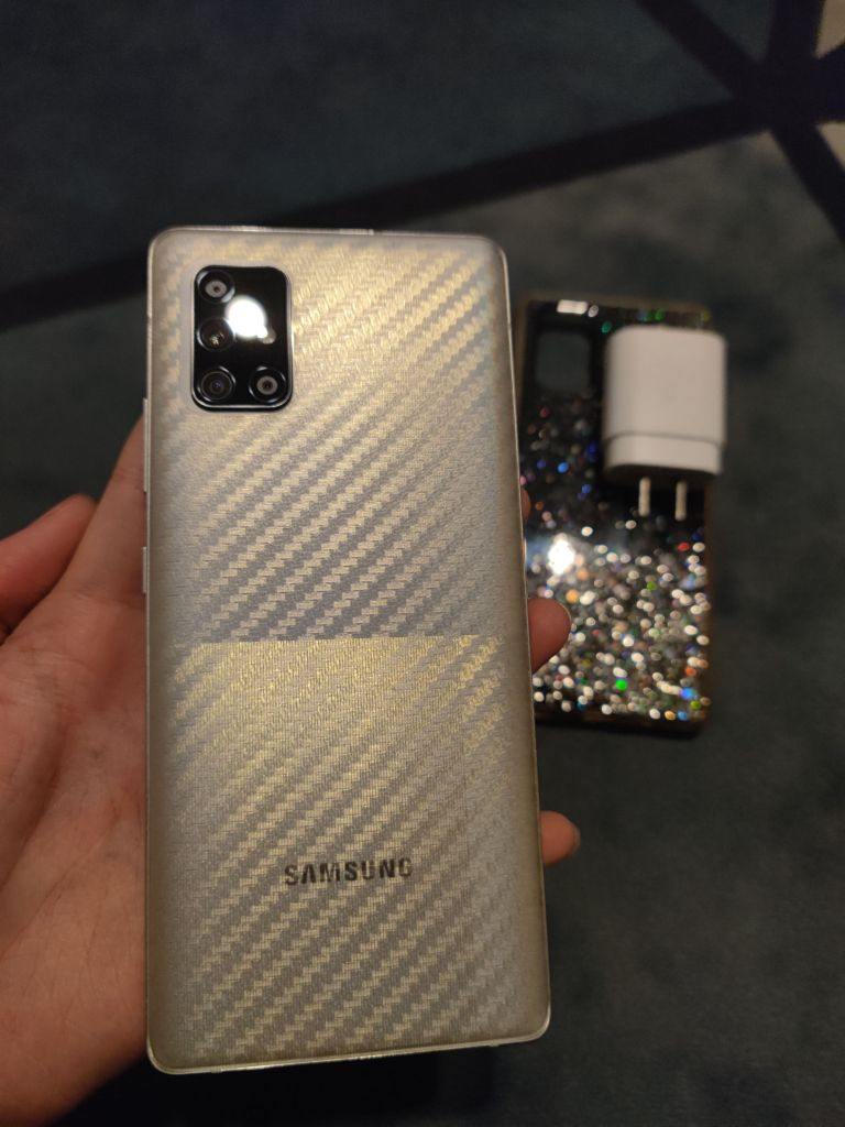 手机出个三星a715g8128双卡5g99988