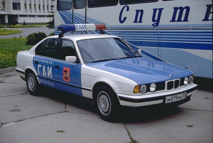 俄国警车型号进口