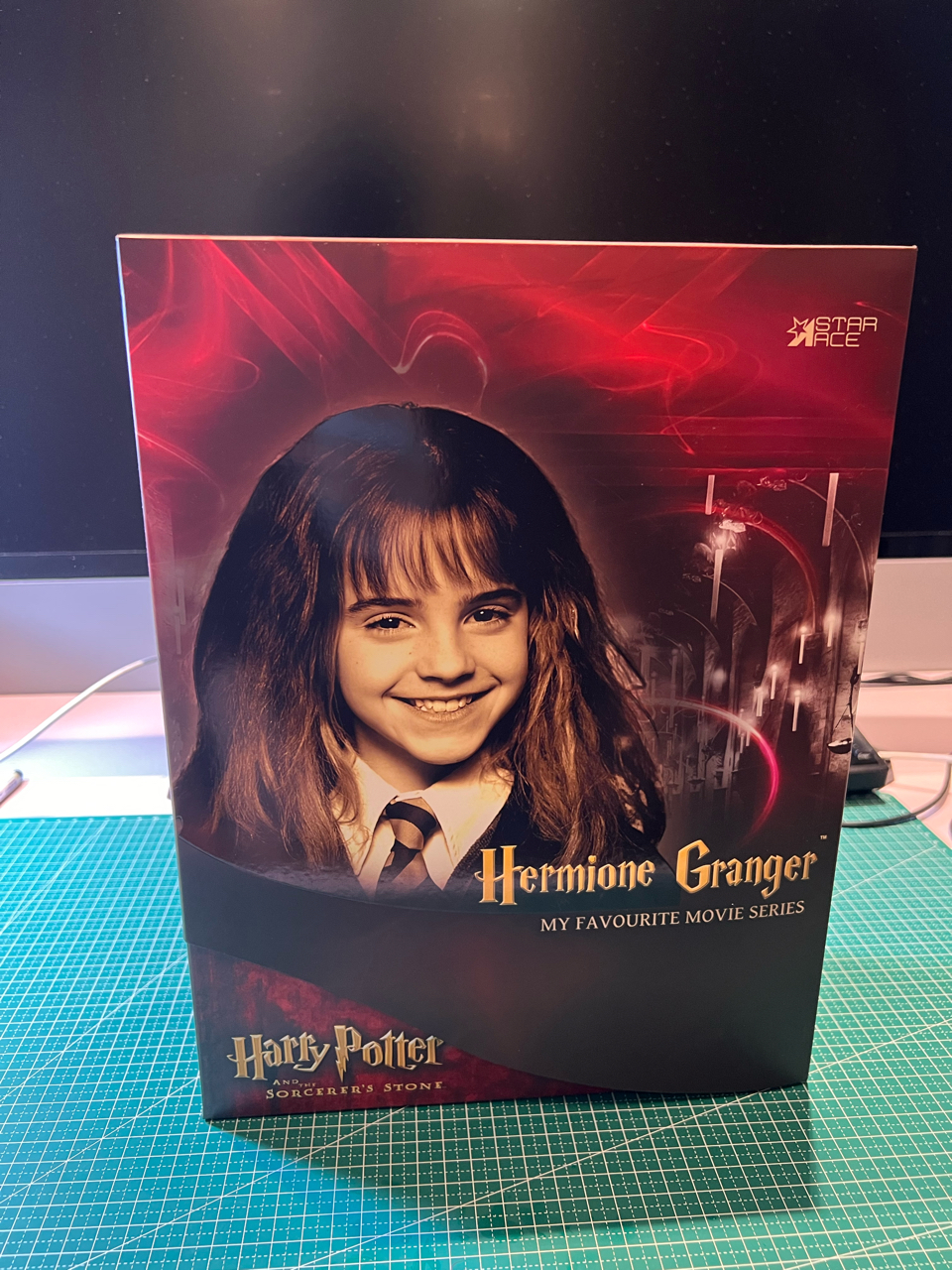 出starace赫敏16手办