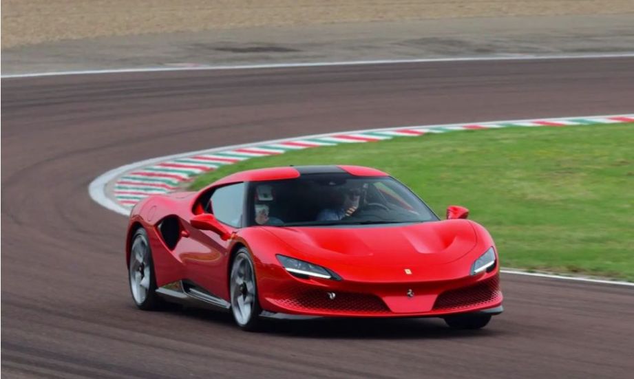 法拉利定制超跑sp48unica