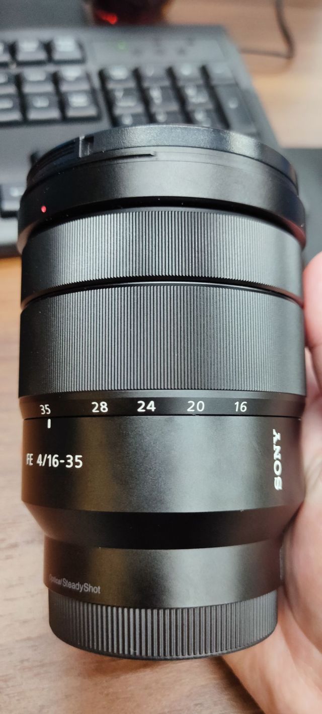 出sony1635f4za镜头