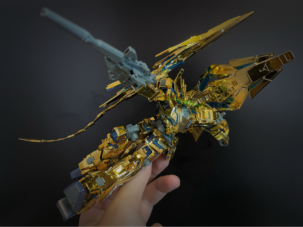 拼装hg菲尼克斯